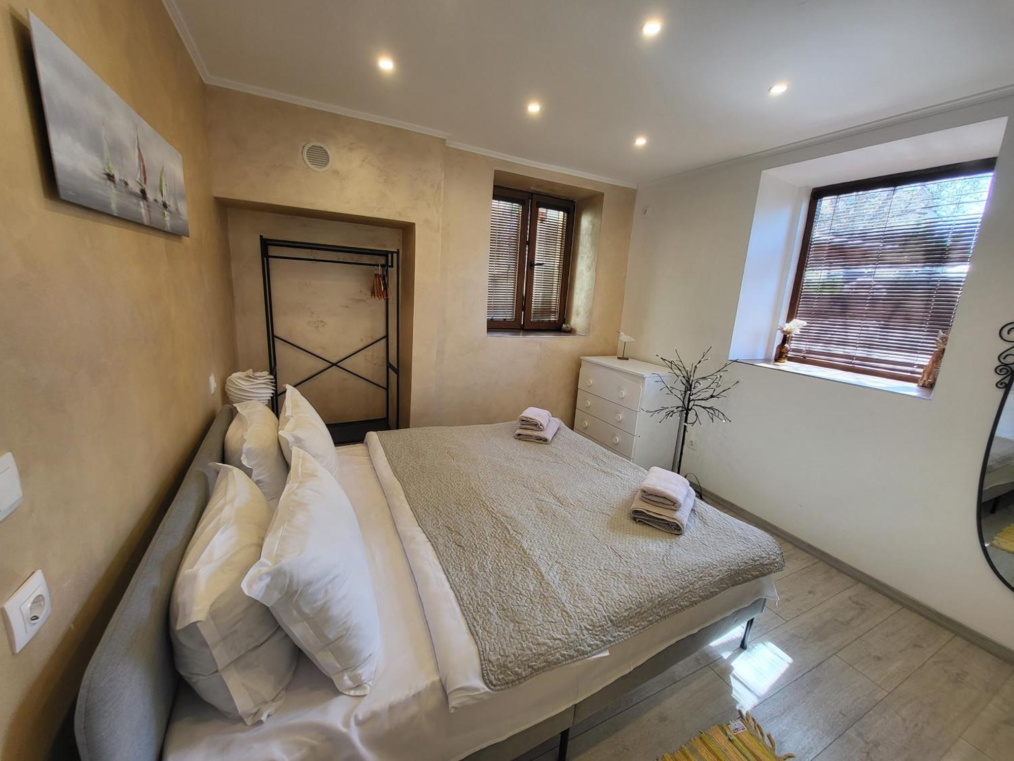 Dimant Apartment